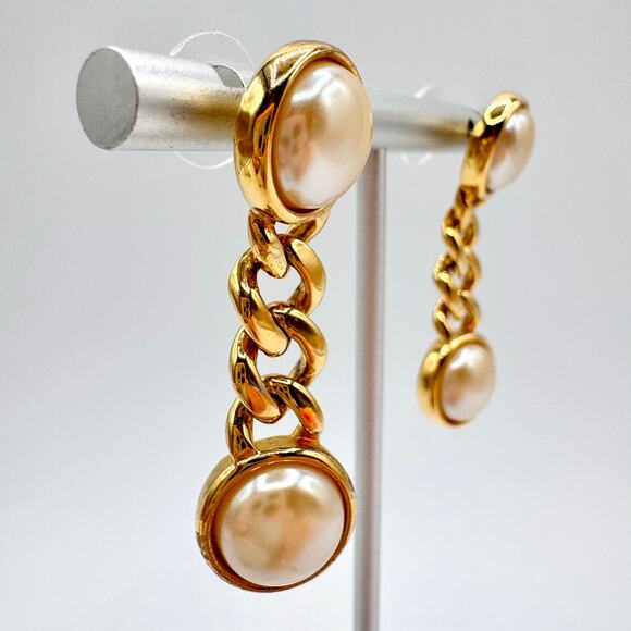 Erwin Pearl Faux Pearl Cabochon Curb Chain Drop Earrings Gold Tone Chic Signed - Picture 5 of 12